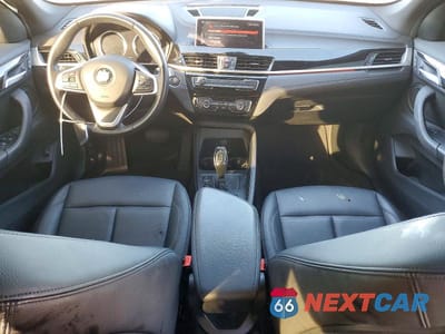 Zdjęcie 8 z 13 samochodu: 2021 BMW X1 SDRIVE28I VIN:WBXJG7C05M5S14918 - miniatura