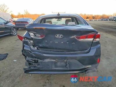 Zdjęcie 6 z 11 samochodu: 2018 HYUNDAI SONATA SPORT VIN:5NPE34AF9JH668150 - miniatura