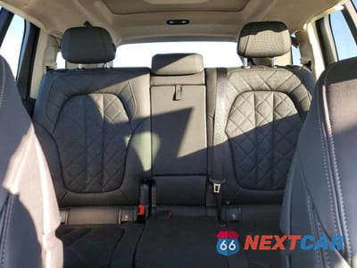 Zdjęcie 10 z 13 samochodu: 2024 BMW X7 XDRIVE40I VIN:5UX23EM09R9U39549 - miniatura