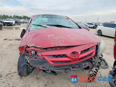 Piąte zdjęcie samochodu w środku: 2012 TOYOTA COROLLA BASE VIN:2T1BU4EE1CC801815 - miniatura