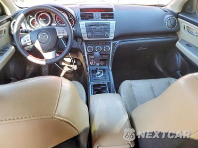 Zdjęcie 8 z 13 samochodu: 2009 MAZDA 6 S VIN:1YVHP82B495M07955 - miniatura