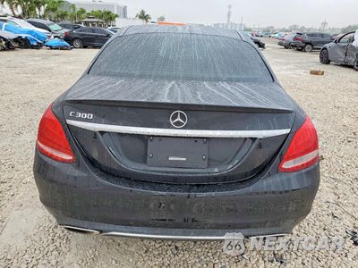 Zdjęcie 6 z 14 samochodu: 2016 MERCEDES-BENZ C 300 VIN:WDDWF4JB9GR126515 - miniatura