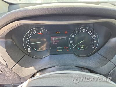 Zdjęcie 9 z 12 samochodu: 2016 LINCOLN MKZ VIN:3LN6L2G9XGR605392 - miniatura
