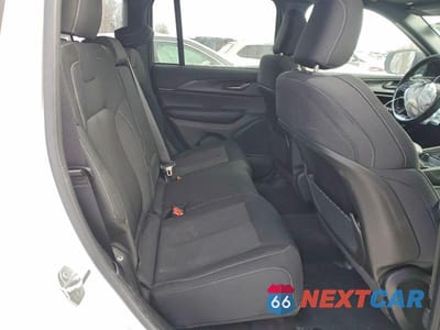 Zdjęcie 11 z 13 samochodu: 2025 JEEP GRAND CHEROKEE LAREDO VIN:1C4RJHAG2SC293724 - miniatura