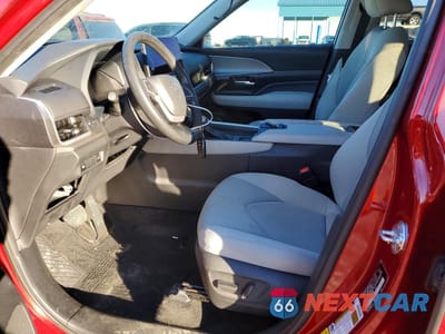 Zdjęcie 7 z 13 samochodu: 2025 TOYOTA GRAND HIGHLANDER LE VIN:5TDACAB5XSS045456 - miniatura