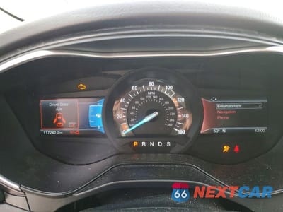 Zdjęcie 9 z 12 samochodu: 2020 FORD FUSION TITANIUM VIN:3FA6P0D98LR137745 - miniatura