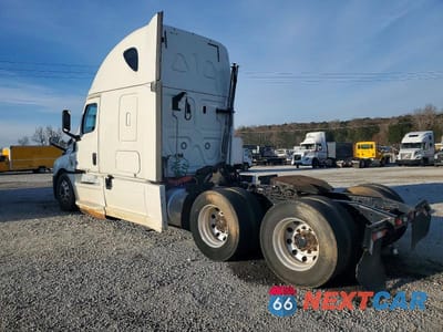 Trzecie zdjęcie samochodu z tyłu: 2019 FREIGHTLINER CASCADIA 126 SEMI TRUCK VIN:3AKJHHDR6KSKT6574 - miniatura