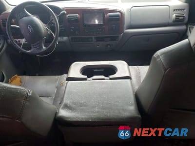 Zdjęcie 8 z 13 samochodu: 2007 FORD F350 SUPER DUTY VIN:1FTWW33P07EA20426 - miniatura