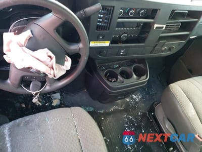 Zdjęcie 8 z 13 samochodu: 2017 CHEVROLET EXPRESS UTILITY / SERVICE VAN VIN:1HA6GUCG8HN002479 - miniatura