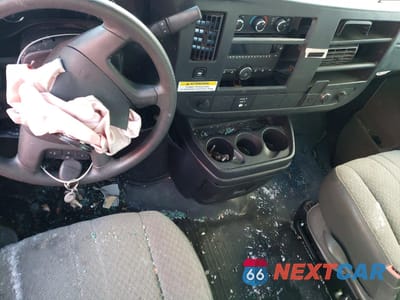 Zdjęcie 8 z 13 samochodu: 2017 CHEVROLET EXPRESS UTILITY / SERVICE VAN VIN:1HA6GUCG8HN002479 - miniatura