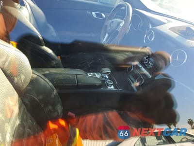 Zdjęcie 7 z 12 samochodu: 2013 MERCEDES-BENZ SL 63 AMG VIN:WDDJK7EA5DF018995 - miniatura