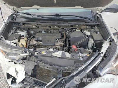 Zdjęcie 12 z 13 samochodu: 2018 TOYOTA RAV4 LE VIN:JTMBFREV3JJ214363 - miniatura