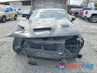 Piąte zdjęcie samochodu w środku: 2022 DODGE CHALLENGER R/T SCAT PACK VIN:2C3CDZFJXNH226947 - miniatura