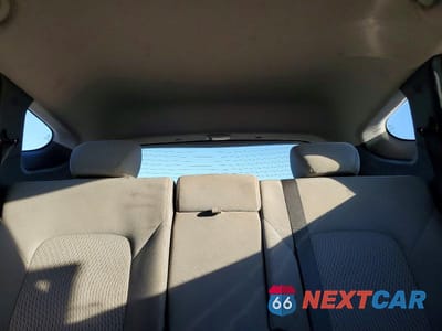 Zdjęcie 10 z 12 samochodu: 2018 HYUNDAI SANTA FE SPORT VIN:5NMZT3LB7JH080119 - miniatura