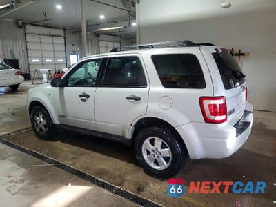 Drugie zdjęcie samochodu z przodu: 2008 FORD ESCAPE XLT VIN:1FMCU93108KD32591 - miniatura