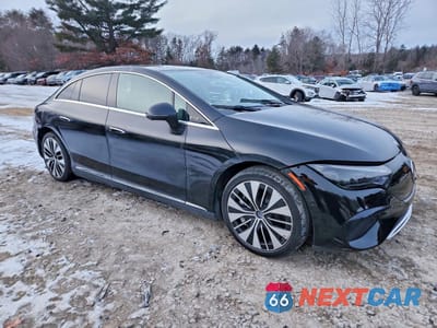 Czwarte zdjęcie samochodu z boku: 2023 MERCEDES-BENZ EQE SEDAN 350+ VIN:W1KEG2BB8PF014172 - miniatura