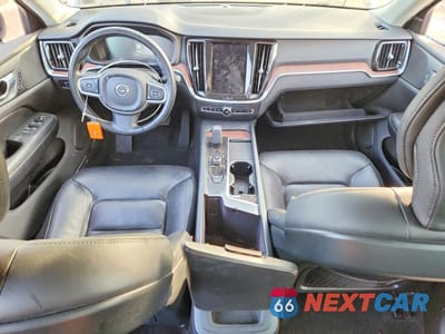 Zdjęcie 8 z 13 samochodu: 2022 VOLVO S60 B5 MOMENTUM VIN:7JRL12FZ6NG155941 - miniatura