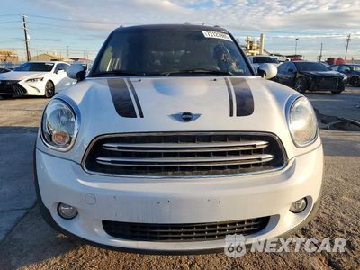 Piąte zdjęcie samochodu w środku: 2016 MINI COOPER COUNTRYMAN VIN:WMWZB3C51GWM33437 - miniatura