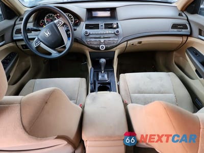 Zdjęcie 8 z 12 samochodu: 2008 HONDA ACCORD LXP VIN:1HGCP26468A144979 - miniatura