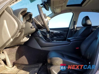 Zdjęcie 7 z 12 samochodu: 2016 INFINITI Q50 VIN:JN1EV7APXGM303076 - miniatura