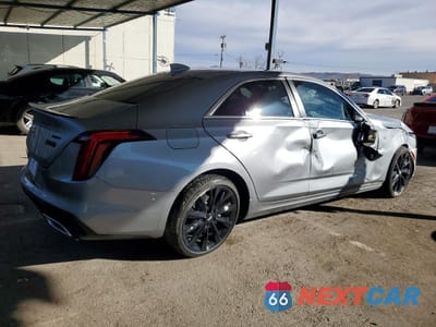 Trzecie zdjęcie samochodu z tyłu: 2025 CADILLAC CT4 PREMIUM LUXURY VIN:1G6DB5RK8S0117571 - miniatura