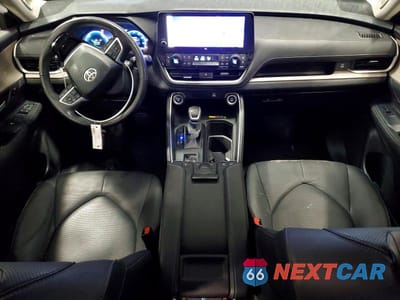 Zdjęcie 8 z 13 samochodu: 2025 TOYOTA GRAND HIGHLANDER HYBRID LIMITED VIN:5TDACAB58SS037839 - miniatura