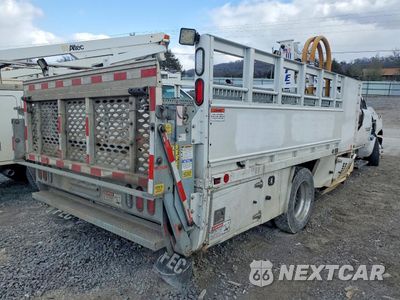 Trzecie zdjęcie samochodu z tyłu: 2023 CHEVROLET SILVERADO MEDIUM DUTY VIN:1HTKHPVK0PH277704 - miniatura