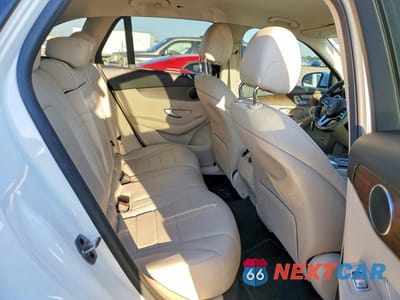 Zdjęcie 10 z 12 samochodu: 2022 MERCEDES-BENZ GLC 300 VIN:W1N0G8DB4NV348795 - miniatura