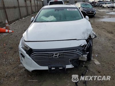 Piąte zdjęcie samochodu w środku: 2019 HYUNDAI IONIQ LIMITED VIN:KMHC05LC6KU138780 - miniatura