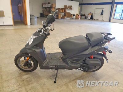 Trzecie zdjęcie samochodu z tyłu: 2019 KYMCO USA INC SUPER 8 50R VIN:LC2U2A02XKC200210 - miniatura