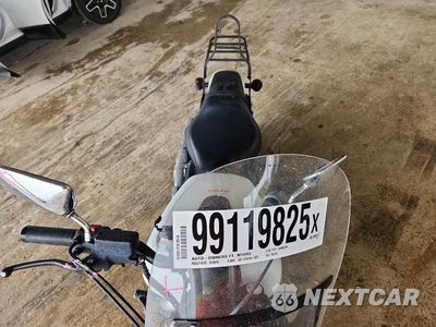 Piąte zdjęcie samochodu w środku: 2020 HONDA VT750 C2B VIN:JH2RC5377LK100066 - miniatura