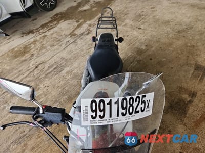 Piąte zdjęcie samochodu w środku: 2020 HONDA VT750 C2B VIN:JH2RC5377LK100066 - miniatura