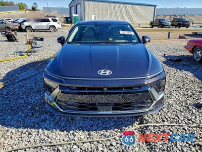 Piąte zdjęcie samochodu w środku: 2024 HYUNDAI SONATA HYBRID LIMITED VIN:KMHL54JJ5RA093372 - miniatura
