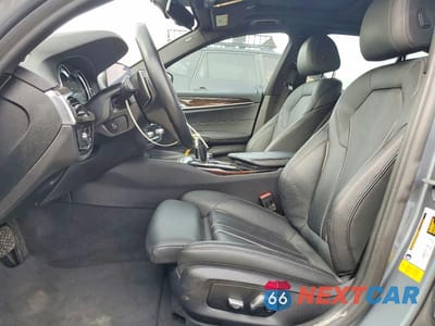 Zdjęcie 7 z 11 samochodu: 2019 BMW 540 I VIN:WBAJE5C50KG919790 - miniatura