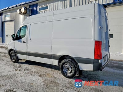 Drugie zdjęcie samochodu z przodu: 2023 MERCEDES BENZ SPRINTER 2500 VIN:W1Y4KBHY0PP554993 - miniatura
