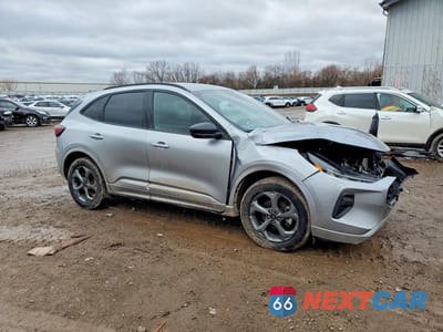 Czwarte zdjęcie samochodu z boku: 2024 FORD ESCAPE ST LINE VIN:1FMCU9MNXRUB24905 - miniatura