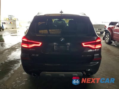 Zdjęcie 6 z 12 samochodu: 2021 BMW X3 XDRIVE30E VIN:5UXTS1C0XM9D79116 - miniatura