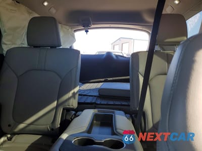 Zdjęcie 10 z 14 samochodu: 2025 HONDA PILOT EXL VIN:5FNYG1H46SB071722 - miniatura