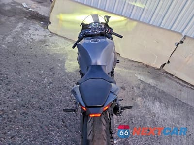 Zdjęcie 6 z 9 samochodu: 2025 KAWASAKI ZX636 K VIN:JKBZXJJ17SA019745 - miniatura