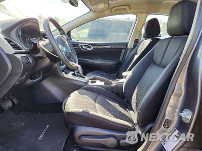 Zdjęcie 7 z 12 samochodu: 2018 NISSAN SENTRA S VIN:3N1AB7AP6JL605537 - miniatura
