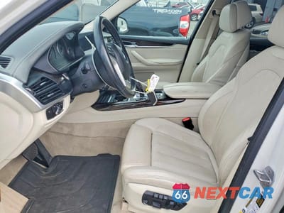 Zdjęcie 7 z 12 samochodu: 2016 BMW X5 XDR40E VIN:5UXKT0C52G0S77622 - miniatura