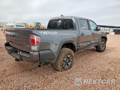Trzecie zdjęcie samochodu z tyłu: 2021 TOYOTA TACOMA DOUBLE CAB VIN:3TMCZ5AN7MM444912 - miniatura