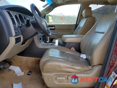 Zdjęcie 7 z 12 samochodu: 2011 TOYOTA SEQUOIA LIMITED VIN:5TDKY5G15BS035856 - miniatura