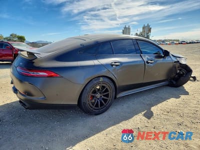 Trzecie zdjęcie samochodu z tyłu: 2022 MERCEDES-BENZ AMG GT 43 VIN:W1K7X5KB6NA045070 - miniatura
