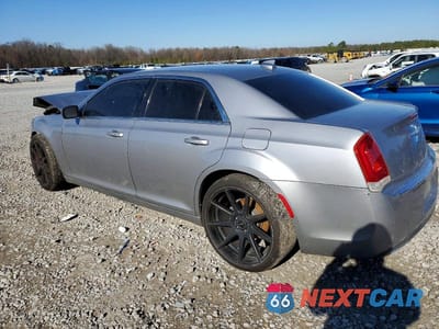 Drugie zdjęcie samochodu z przodu: 2015 CHRYSLER 300 LIMITED VIN:2C3CCAAG2FH779478 - miniatura