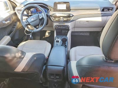 Zdjęcie 8 z 13 samochodu: 2020 FORD ESCAPE TITANIUM VIN:1FMCU0DZ7LUA46329 - miniatura