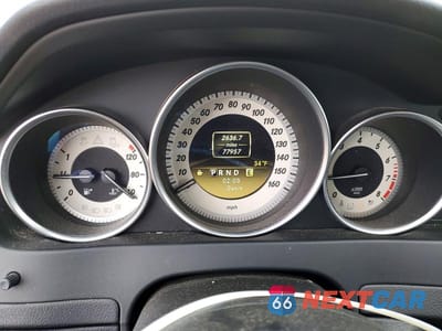 Zdjęcie 9 z 12 samochodu: 2012 MERCEDES-BENZ C 300 4MATIC VIN:WDDGF8BB2CA633114 - miniatura