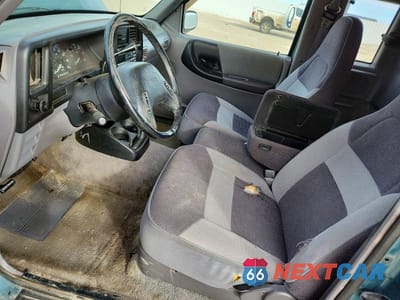 Zdjęcie 7 z 12 samochodu: 1994 MAZDA B4000 CAB PLUS VIN:4F4DR17X7RTM50828 - miniatura