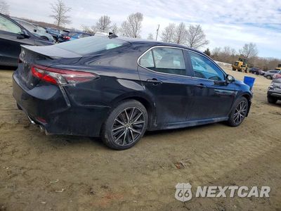 Trzecie zdjęcie samochodu z tyłu: 2023 TOYOTA CAMRY VIN:4T1G11AKXPU787698 - miniatura