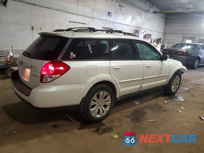 Trzecie zdjęcie samochodu z tyłu: 2009 SUBARU OUTBACK 2.5I LIMITED VIN:4S4BP66C897311880 - miniatura